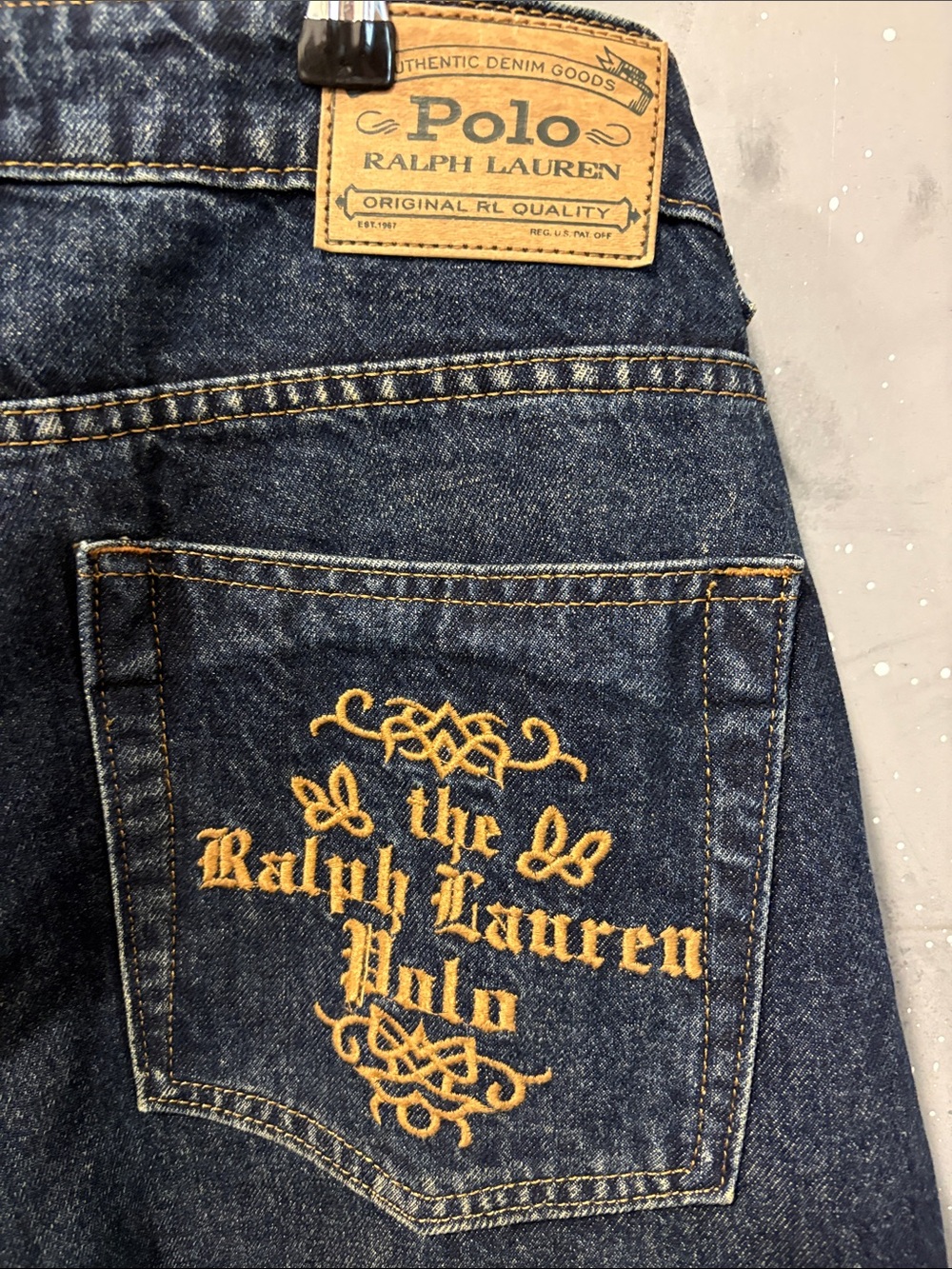 Polo by Ralph Lauren Dark Blue Relaxed Jeans with Embroidered Pocket 34 in Waist